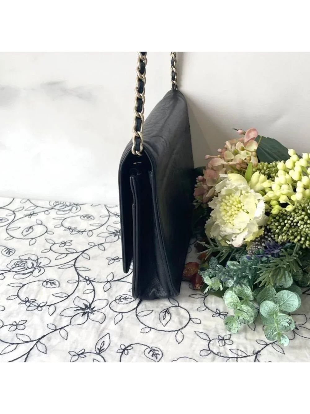 Chanel Chain Wallet Camellia Black Shoulder